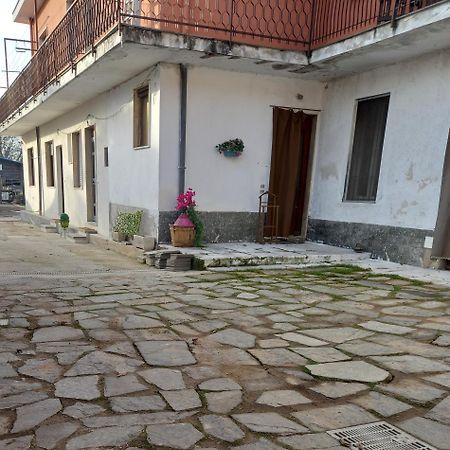 Il Cortile Dei 3 Camera Matrimoniale غالاّراتي المظهر الخارجي الصورة